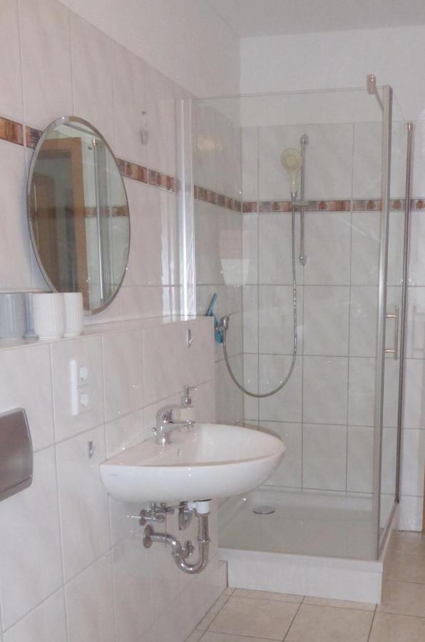 App. Weisses Haus Apartment Hohen Neuendorf Luaran gambar