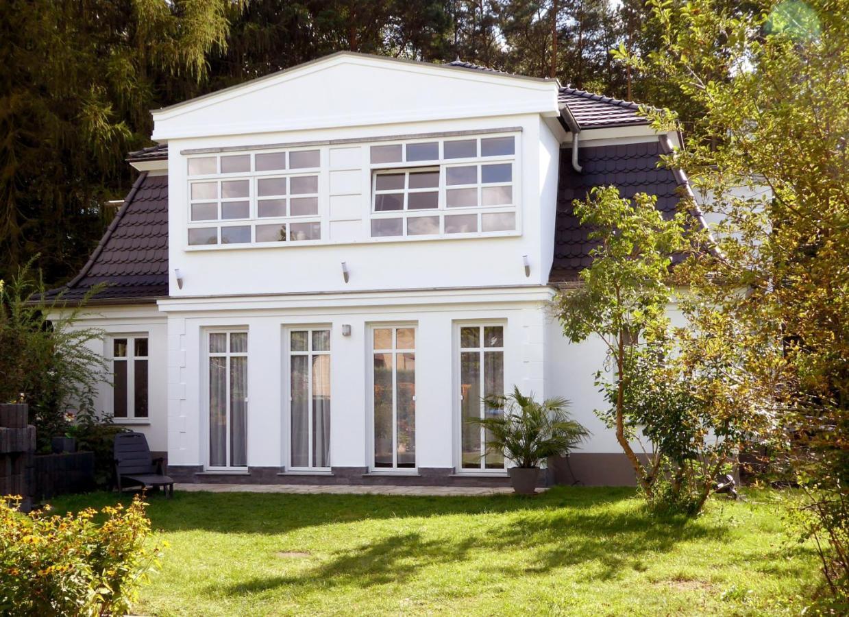 App. Weisses Haus Apartment Hohen Neuendorf Luaran gambar