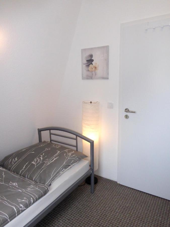 App. Weisses Haus Apartment Hohen Neuendorf Luaran gambar
