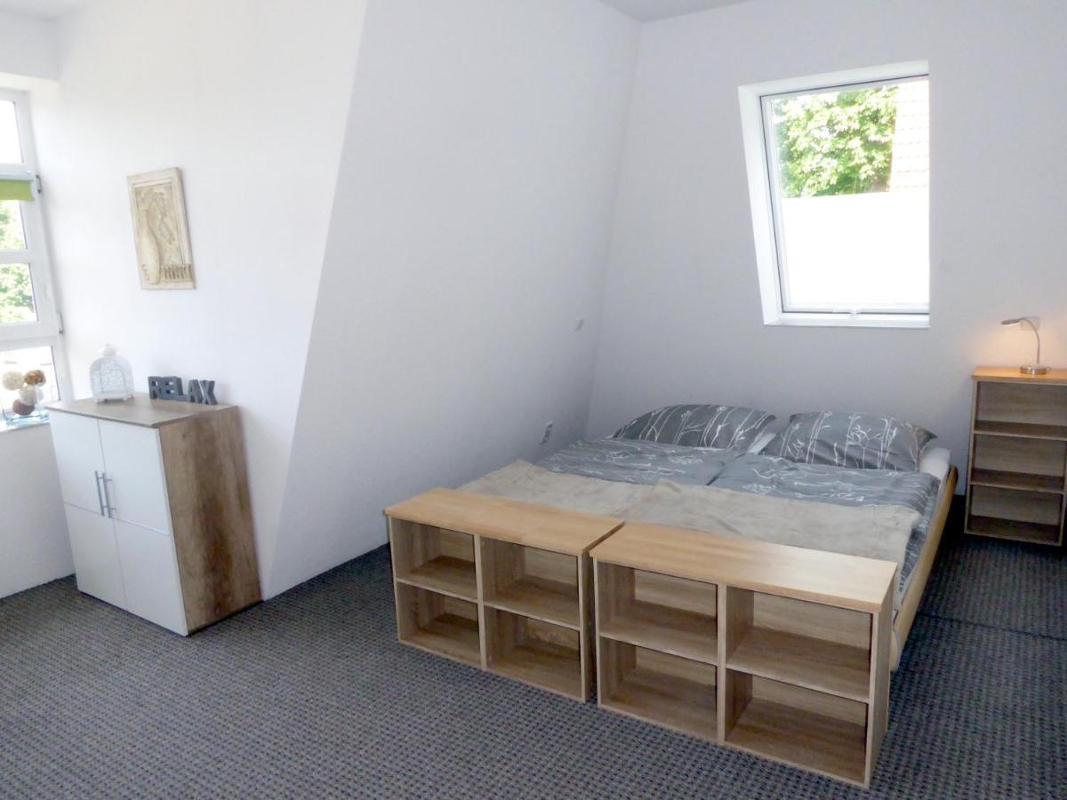 App. Weisses Haus Apartment Hohen Neuendorf Luaran gambar