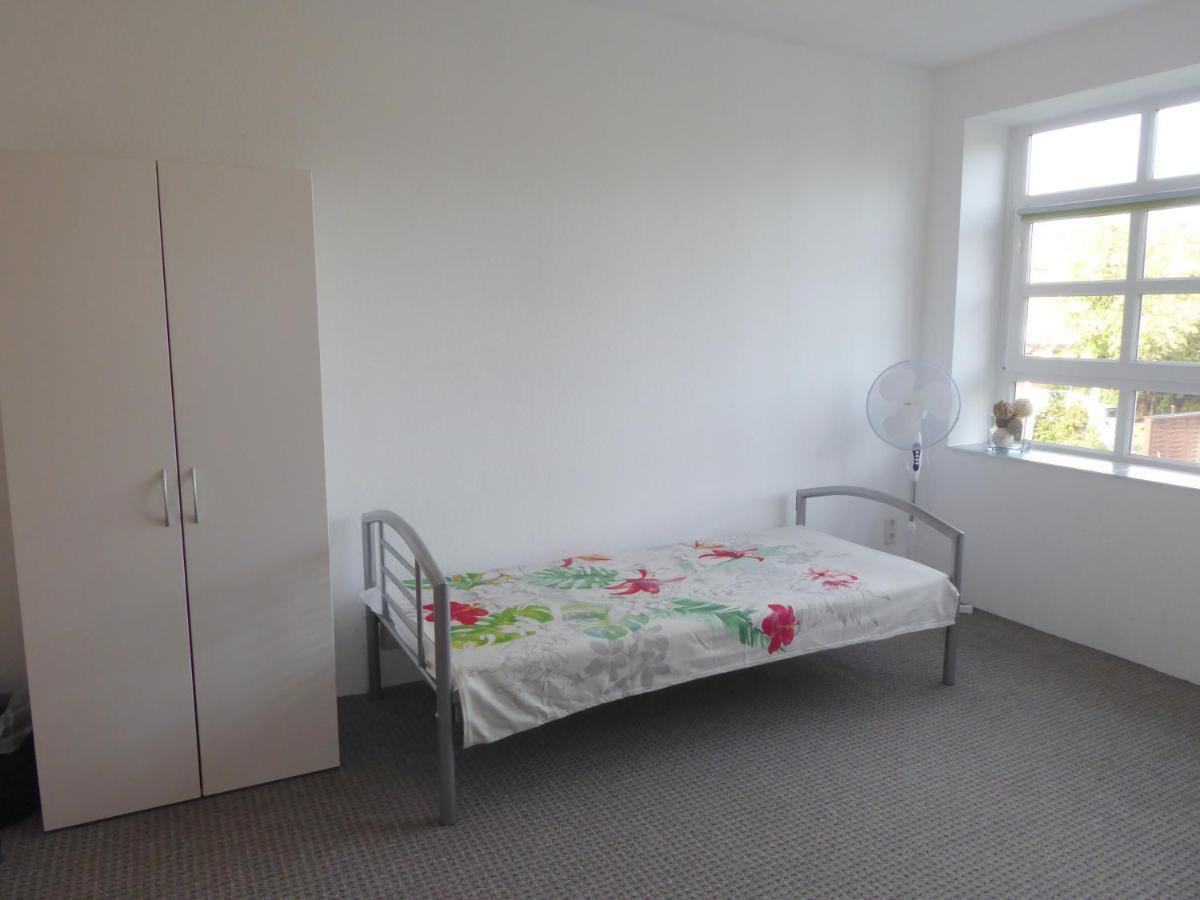 App. Weisses Haus Apartment Hohen Neuendorf Luaran gambar